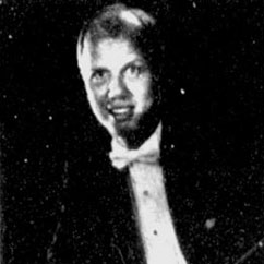 Bruce Ferden, B.M. ‘71